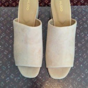 Aldo Alaska Suede slide mule - Bone.  Size 8